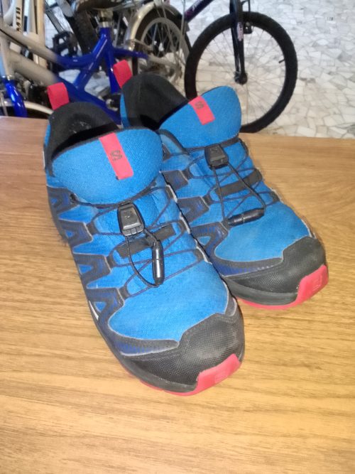 Salomon scarpe trekking azzurre numero 36
